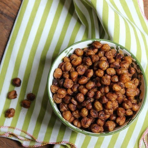 Spicy-Southwest Roasted Chickpeas