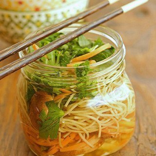 DIY Chicken and Vegetable Ramen Noodles