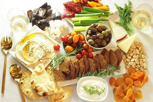 Meatless Mediterranean Mezze Platter | Craving Something Healthy